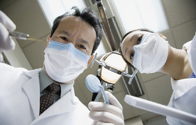 Стоматологическая процедура по уходу за зубами