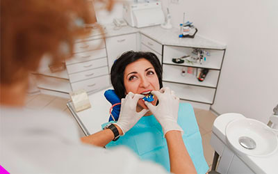 Показаниями к экстренному удалению зуба - Стоматология «Линия Улыбки»