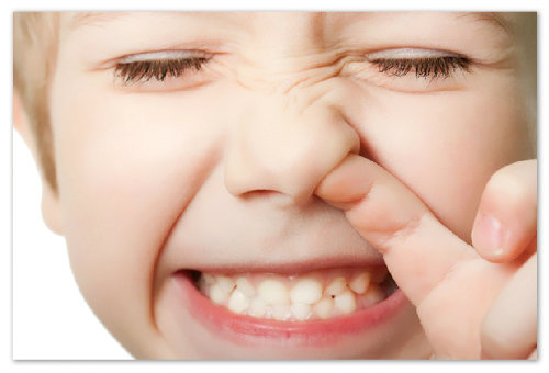 Как отучить детей ковырять в носу?