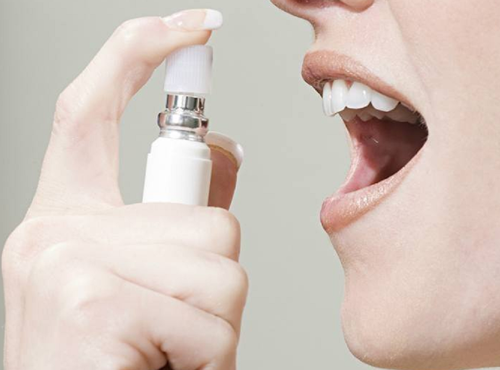 Запах изо рта лечение в домашних. Сухость во рту лекарства. Избавляемся от запаха изо рта.