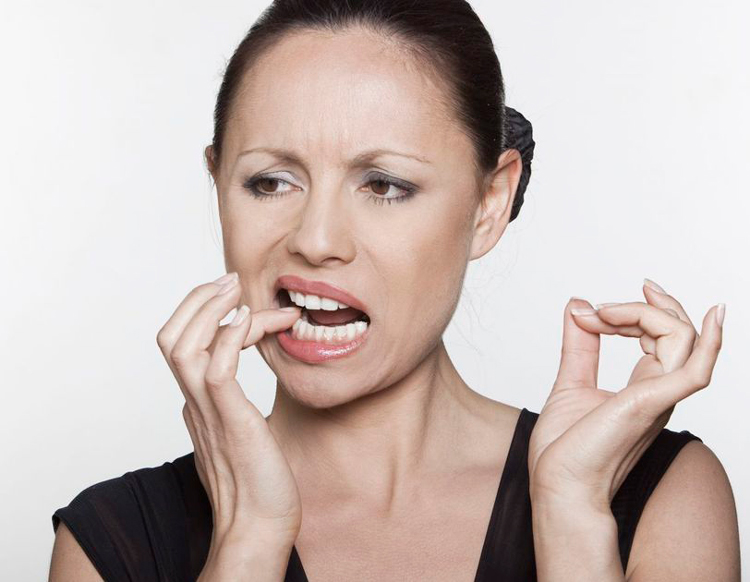 6 главных причин, почему болит зуб под коронкой при надавливании