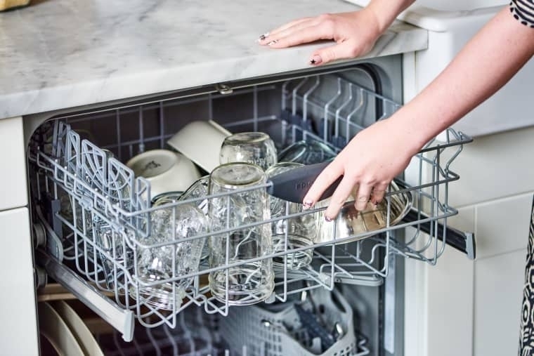 Очистить посудомоечную машину