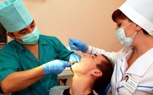 Удаление зуба при анестезии